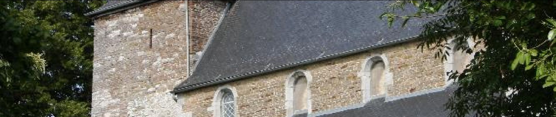 Punto de interés Assesse - Église Sainte-Geneviève - Photo