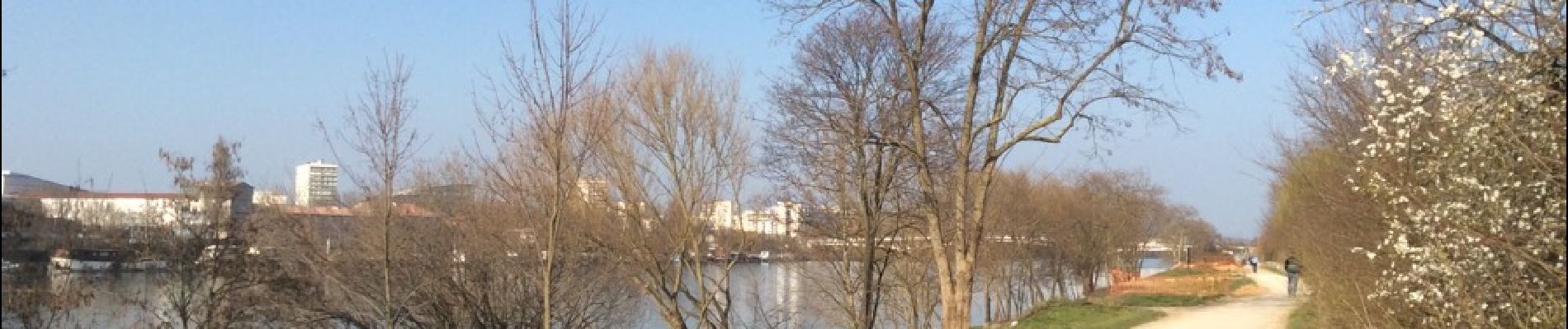 POI Nanterre - Promenade bleue 46 - Photo