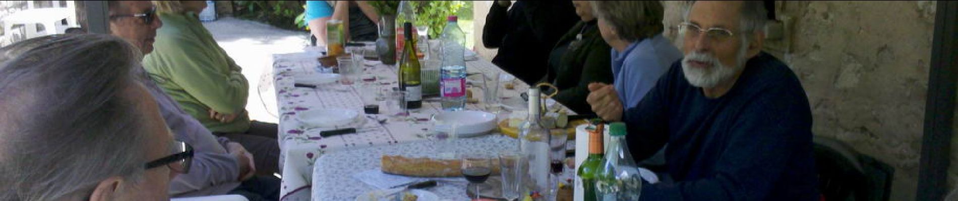 Point d'intérêt Champagne-sur-Seine - 04 - A table - Photo