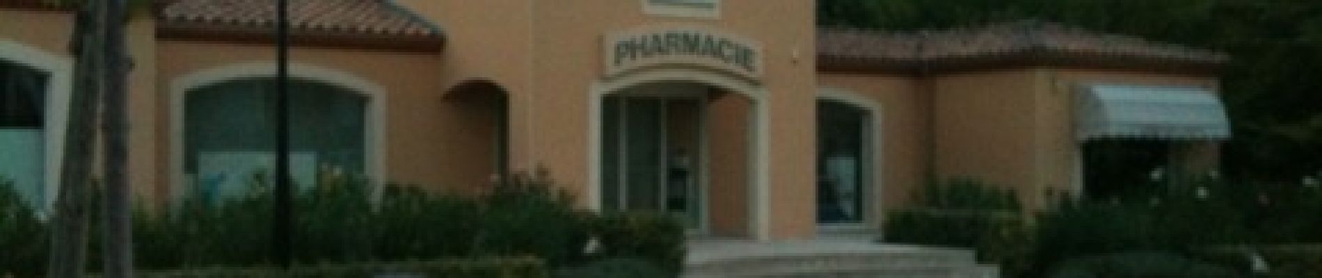 POI Tresques - pharmacie - Photo