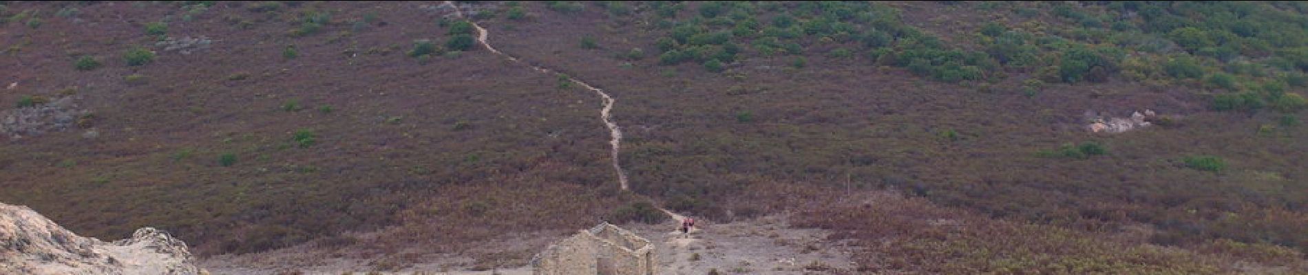 Punto di interesse Appietto - 16 - Redecendons du Rocher des Gozzi pour grimper en face sur la Punta Pastinaca (814 m) - Photo