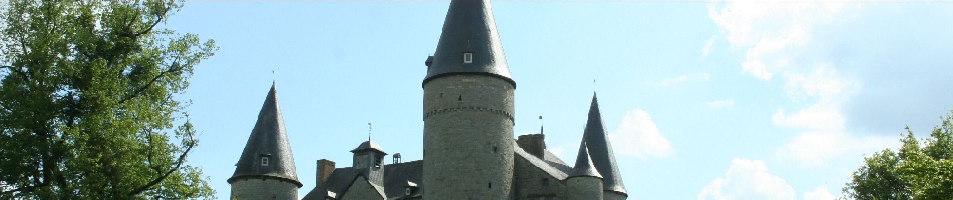 Point d'intérêt Houyet - Château de Vêves - Photo