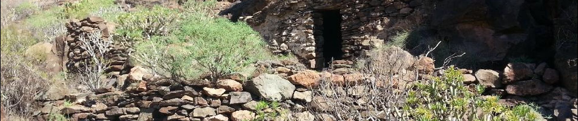 Point d'intérêt San Bartolomé de Tirajana - maison dans grotte  - Photo