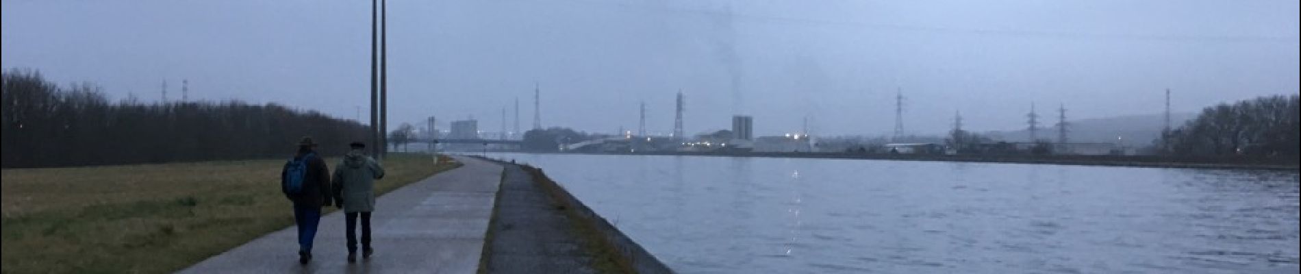 Tocht Stappen Wezet - Visé : jolie balade a partir de la capitainerie - Photo