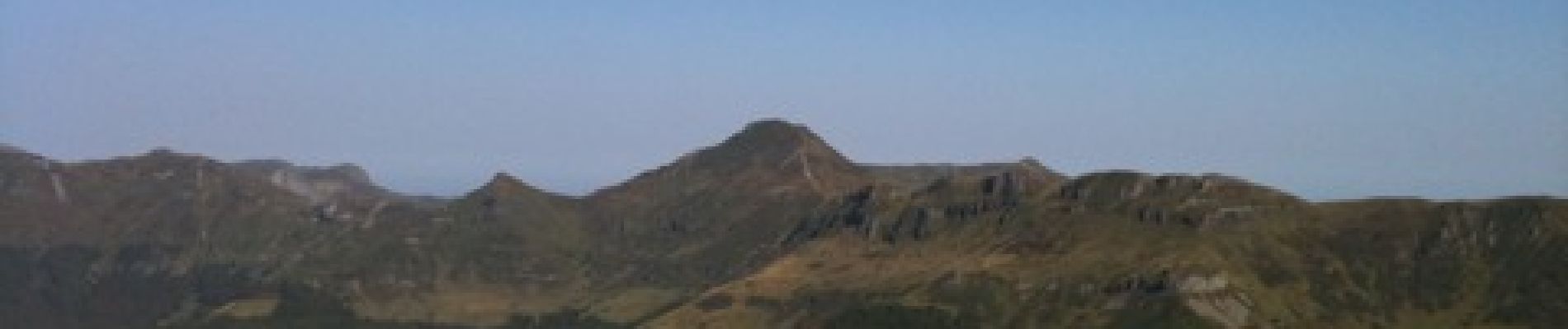 Point of interest Saint-Jacques-des-Blats - puy Mary vue du Griou - Photo