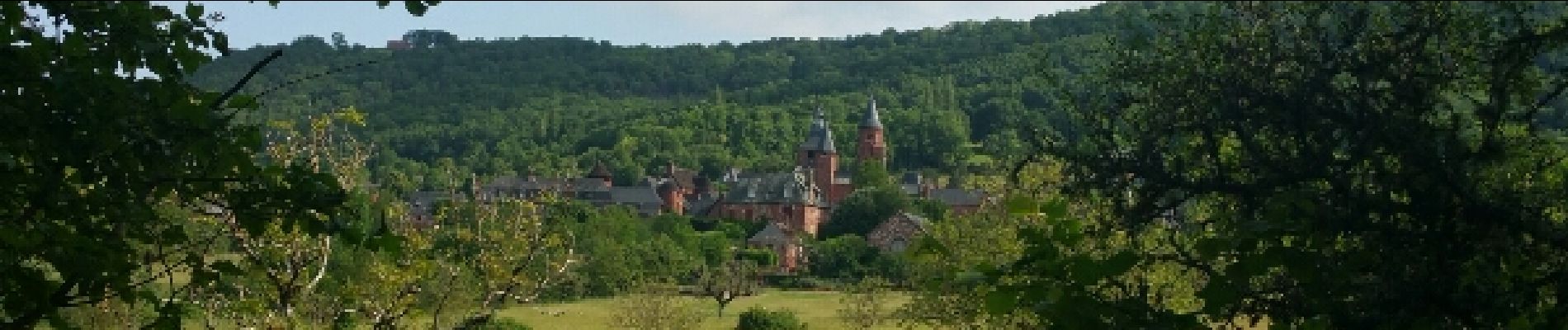 Punto di interesse Collonges-la-Rouge - Point 1 panorama Collonges  - Photo