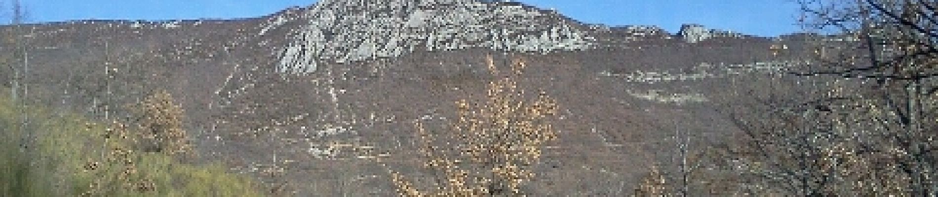 Punto de interés Noyers-sur-Jabron - Le Rocher du Loup  - Photo