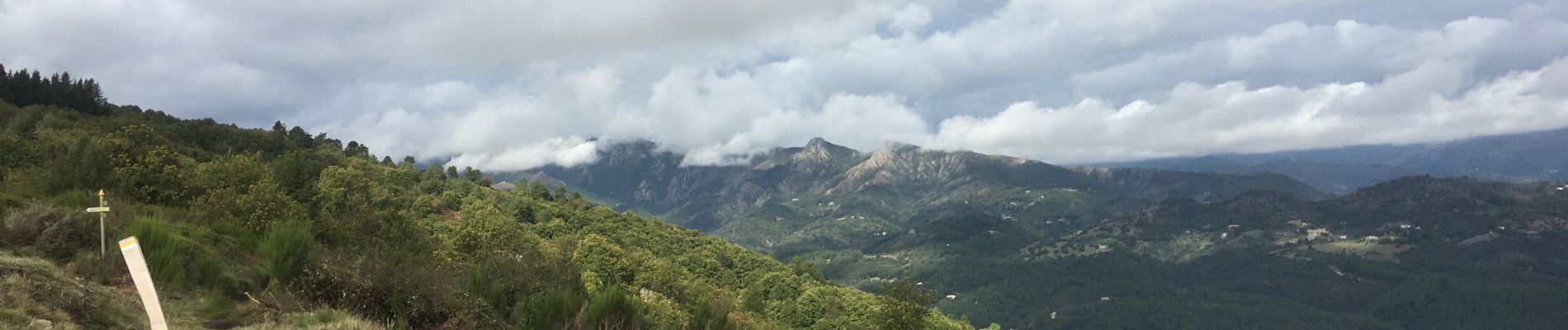 Tour Wandern Prades - Prades-Le chemin ferré-Le chemin de croix - Photo