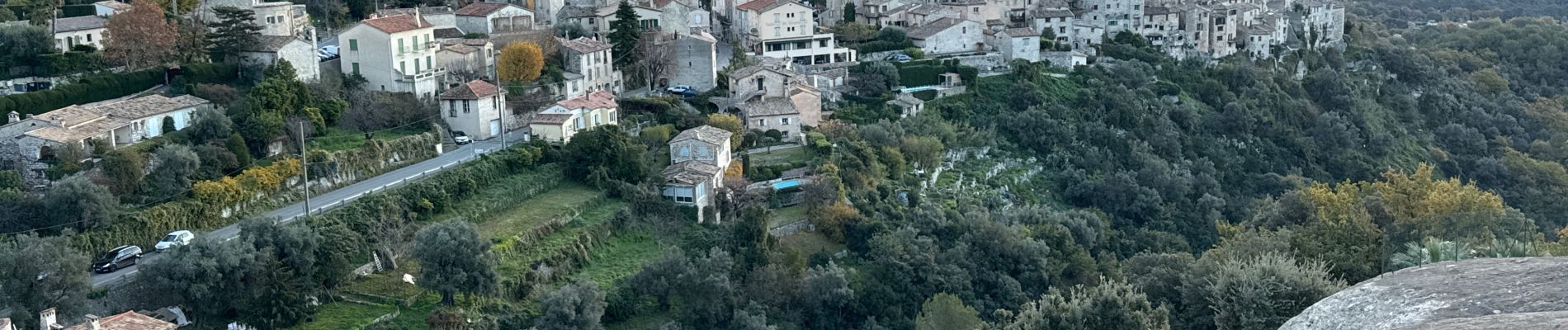 Randonnée Marche Tourrettes-sur-Loup - Tourrettes : Pic et Puys déc 2024 - Photo