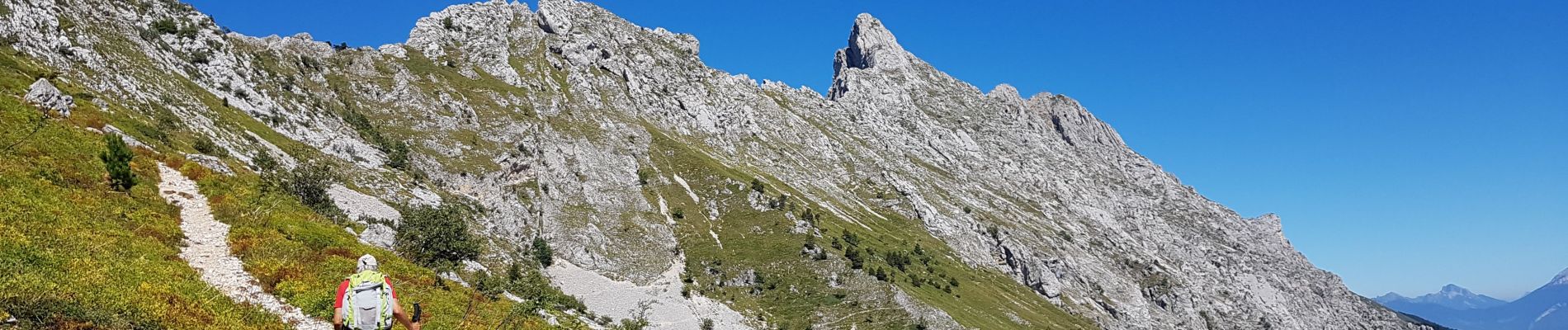 Percorso Marcia Le Gua - Le Col Vert par la Baraque des Clos et le sentier du périmètre  - Photo