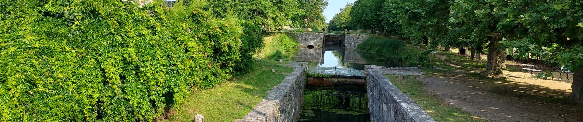 Percorso Marcia Vieilles-Maisons-sur-Joudry - Grignon - Photo