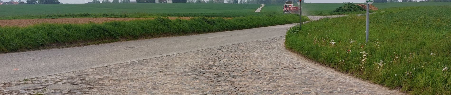 Randonnée Marche Chaumont-Gistoux - MMM Recon. Arnelle  Roux-Miroir Mai 2023 - Photo