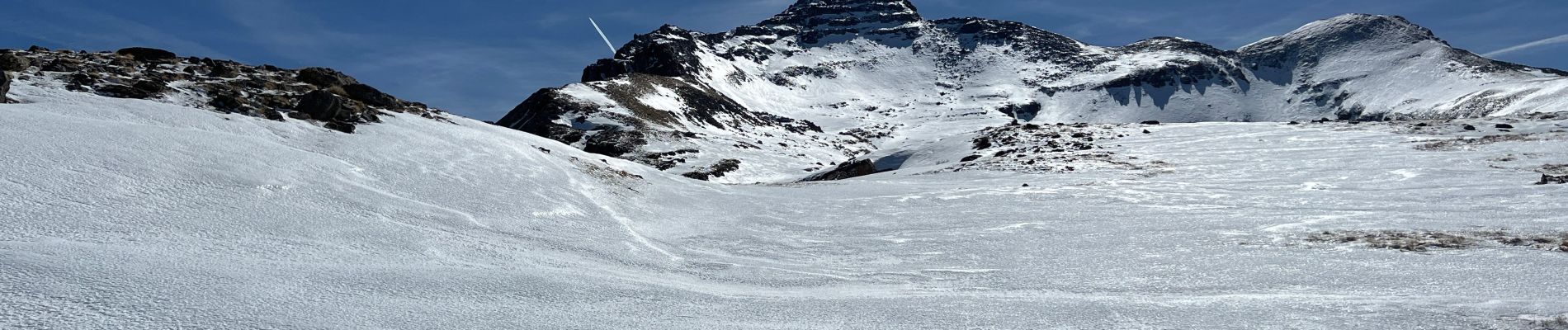 Tocht Sneeuwschoenen Entraunes - Roche Grande  - Photo