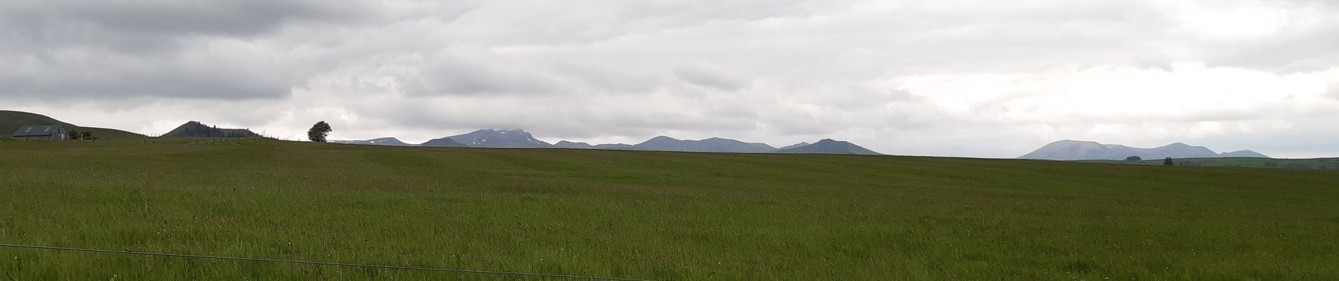 Tocht Stappen Besse-et-Saint-Anastaise - Besse les 3 lacs - Photo