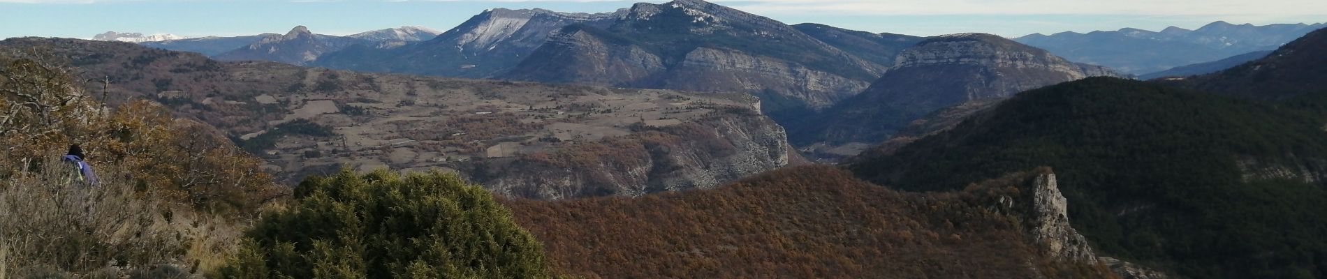 Randonnée Marche Sahune - le rocher de bramard  - Photo