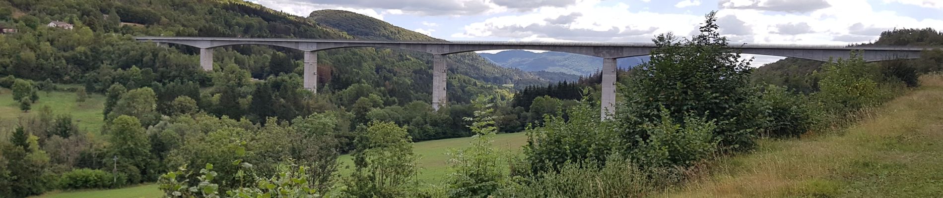 Tocht Paardrijden Moirans-en-Montagne - rando Jura route j2  - Photo