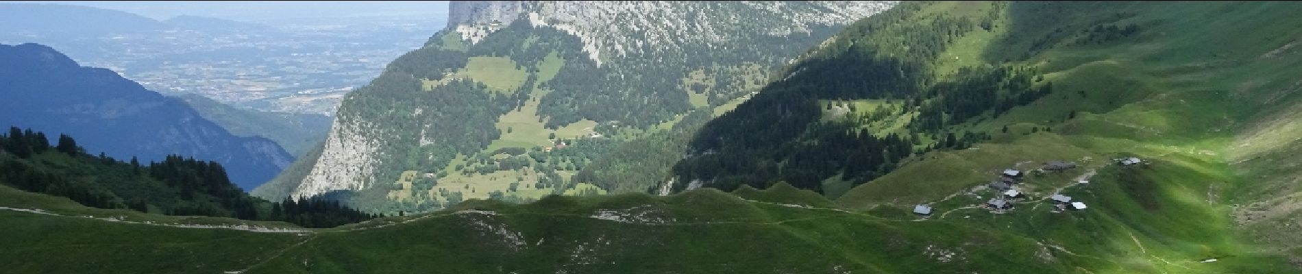 Tocht Stappen Glières-Val-de-Borne - Tour du lac de Lessy depuis Paradis  - Photo