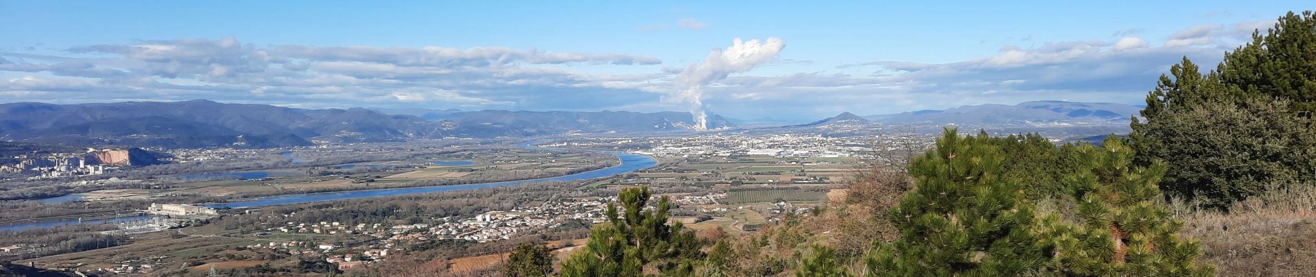 Tour Wandern Châteauneuf-du-Rhône - Le Navon et le Défilé de Donzère 11km - Photo