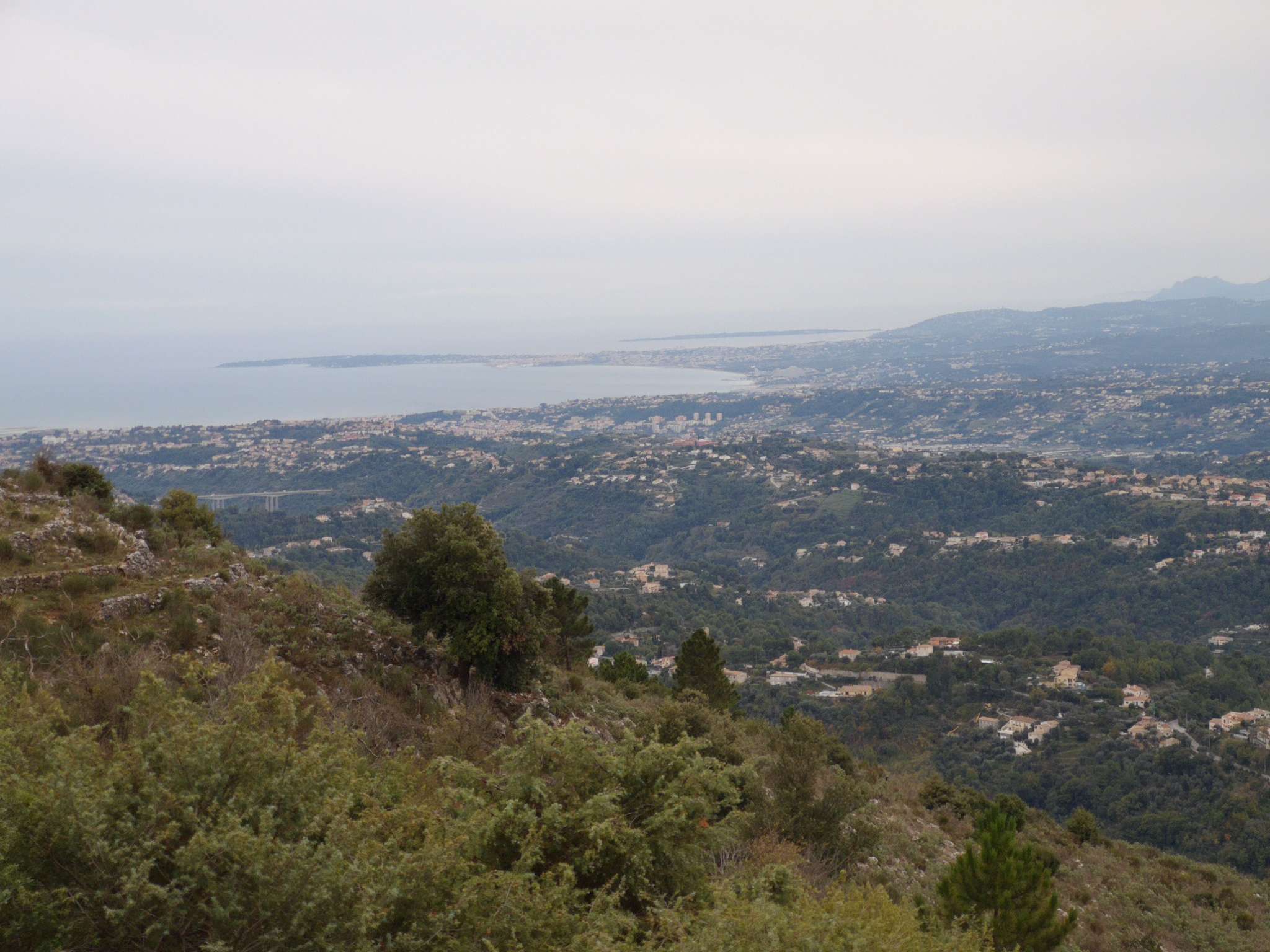 randonn-e-marche-aspremont-le-tour-du-mont-chauve-d-aspremont