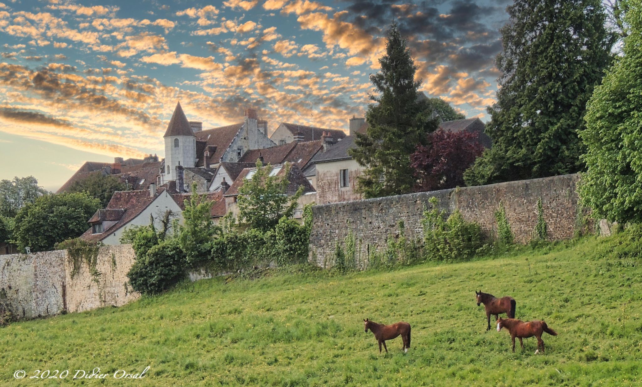 Communes / Villages MortagneauPerche, au départ de 5 Traversées
