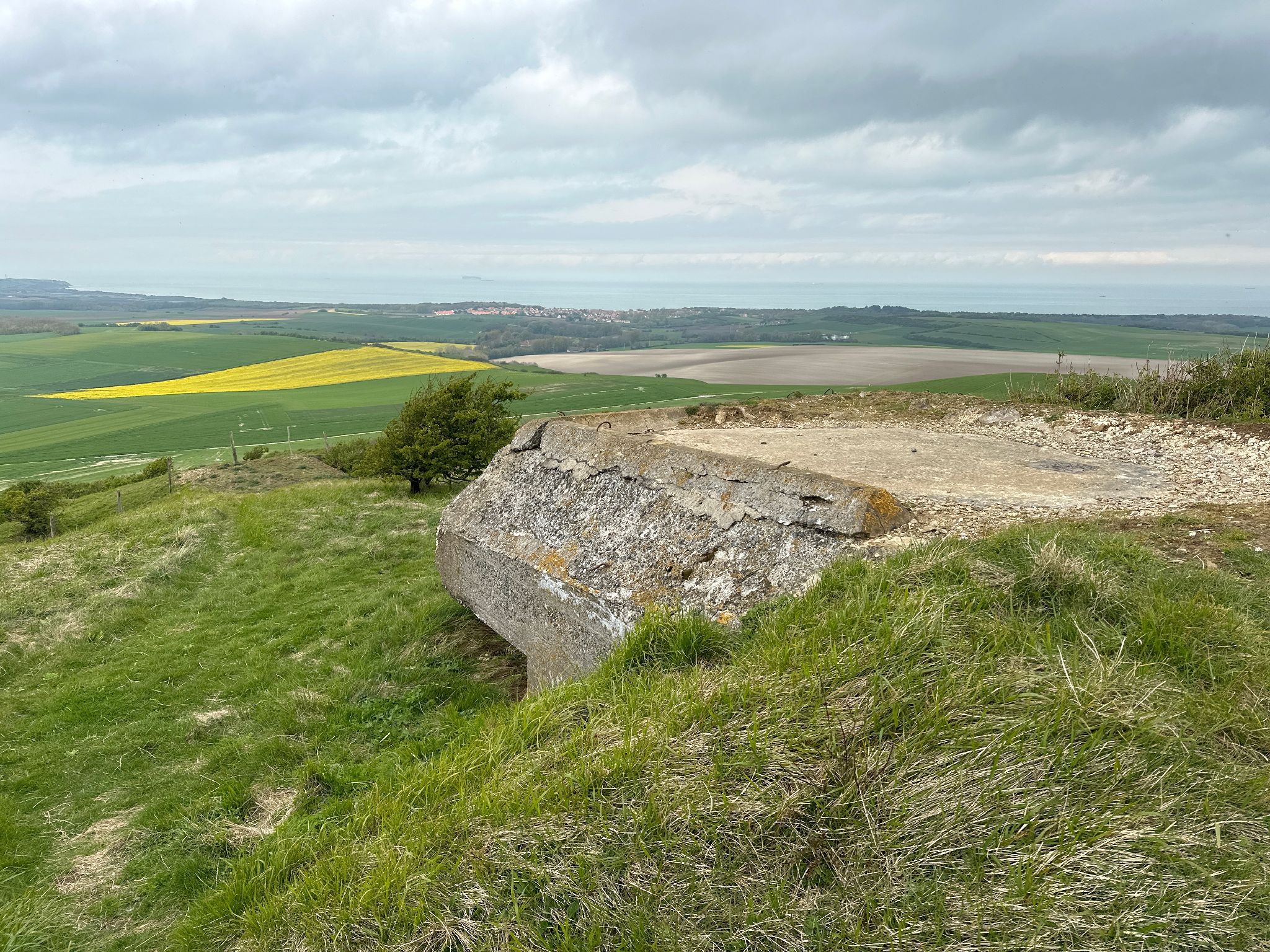 Trail Walking at Escalles: Cap Blanc Nez-Wissant-mont de Couple 25 km ...