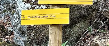 Punto de interés Ponteils-et-Brésis - balise Le Mouniau-prendre sentier à droite - Photo