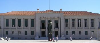 Punto de interés Oliveira, São Paio e São Sebastião - Palais de justice - Photo