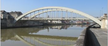 Point of interest Pont-Sainte-Maxence - le pont Quai des Cygnes - Photo
