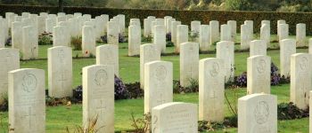 POI Hotton - Hotton War Cemetery - Photo