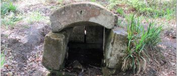 Point d'intérêt Villeneuve-sur-Verberie - fontaine d'Yvillers - Photo