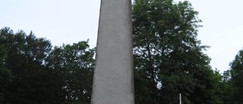 Punto de interés Escoussens - OBELISQUE DÉDIÉ AU CORPS FRANC DE LA MONTAGNE NOIRE - Photo