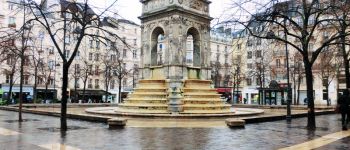 Point of interest Paris - La Fontaine des Innocents - Photo