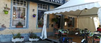 Punto di interesse Solre-le-Château - Café-restaurant Chez Ninie - Photo