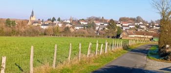 Punto de interés Villaines-la-Gonais - vue du village - Photo