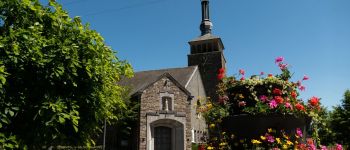 POI Tenneville - Parking de l'église Notre-Dame de Beauraing - Photo