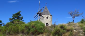 Point d'intérêt Montfuron - Moulin de Montfuron - Photo