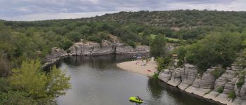 Point d'intérêt Pradons - Plage-Camping-du-Pont - Photo