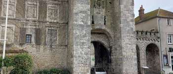 Punto de interés Moret-Loing-et-Orvanne - Porte de Samois - Photo