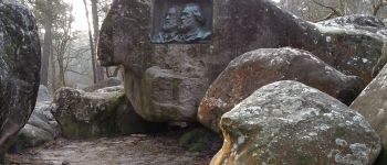Point d'intérêt Fontainebleau - Monument Millet-Rousseau - Photo
