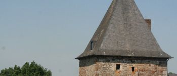 Punto de interés Beauraing - Tower of Sevry - Photo
