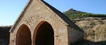 Punto di interesse Villamayor de Monjardín - Citerne gothique - Photo