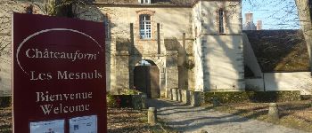 Punto di interesse Les Mesnuls - Château form - Photo