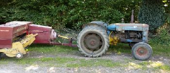 POI Lubbeek - Oude tractor - Photo
