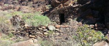 Punto di interesse San Bartolomé de Tirajana - maison dans grotte  - Photo