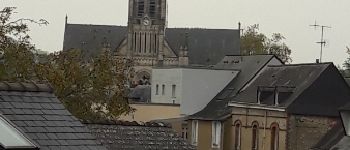 Punto di interesse Changé - vue sur l'église St Pierre de Changé - Photo