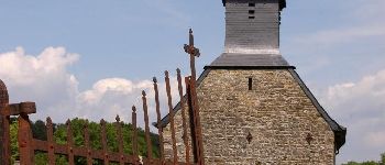 Punto de interés Somme-Leuze - The chapel and the Castle of Somal - Photo