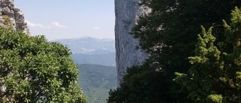 POI Chastel-Arnaud - une impressionnante verticale - Photo