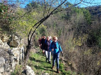 Tour Wandern Villeneuve-de-Berg - Villeneuve de Berg  Mont Chabaud 5km - Photo