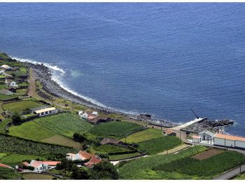 Percorso A piedi Ribeira Seca - Fajã dos Vimes-Fajã de São João - Photo