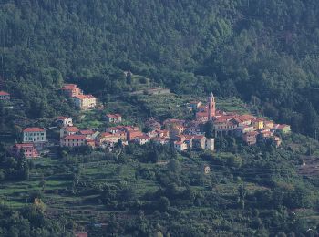 Tour Zu Fuß Carro - Pavareto – La Mola – Sella Monte Stronzi - Photo